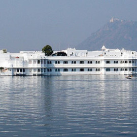 Best Tourist Attraction in Udaipur – Lake Pichola
